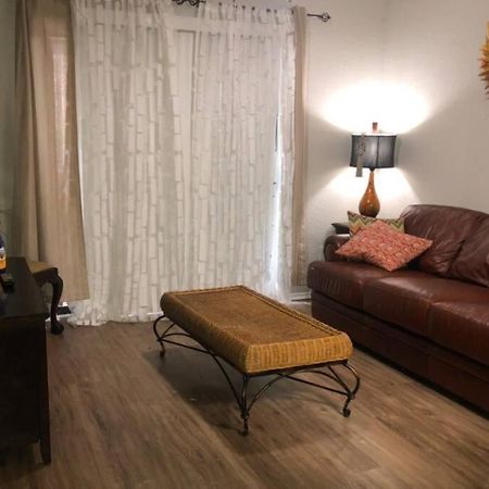 Lovely 1-Bedroom Rental Space With Free Parking Charlotte Exterior foto